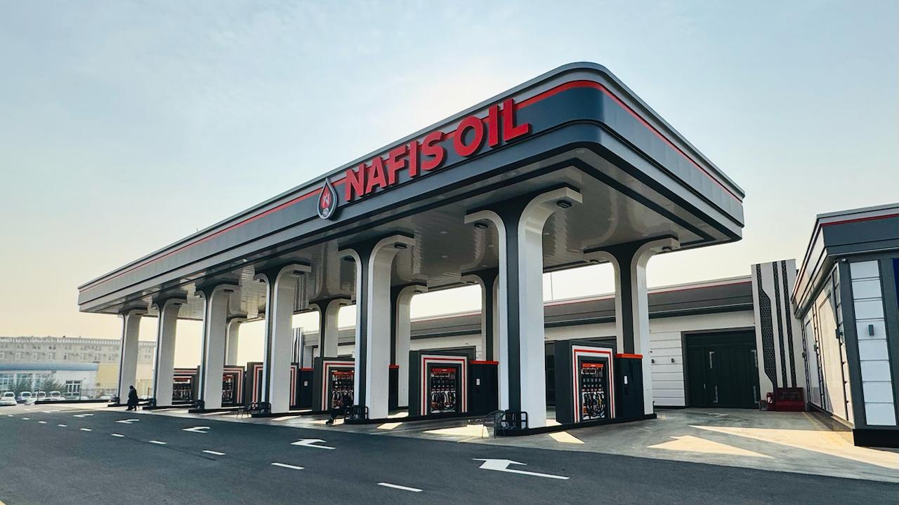 Сеть автозаправок “Nafis Oil”